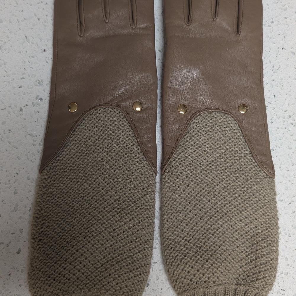 Caroline Amato Vintage Gloves Small in VG Condition